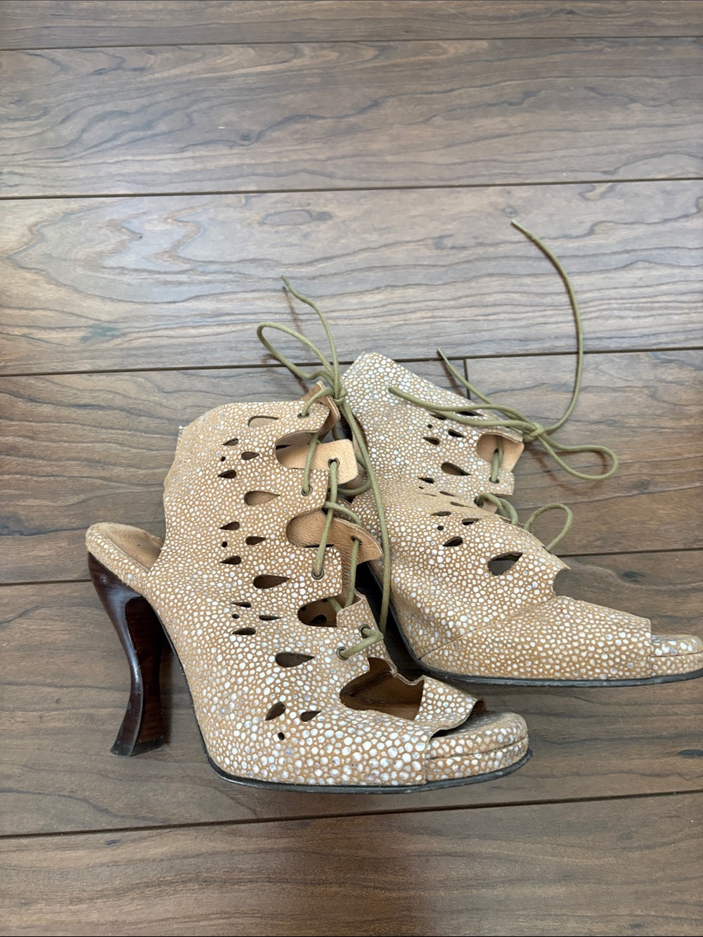 John Fluevog Attentions Gwen Stingray Devilfish Lace Up Cutout Heels